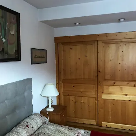 Chalet De 4 Chambres Avec Jardin Amenage Et Wifi A Champagny En Vanoise A 1 Km Des Pistes La Plagne